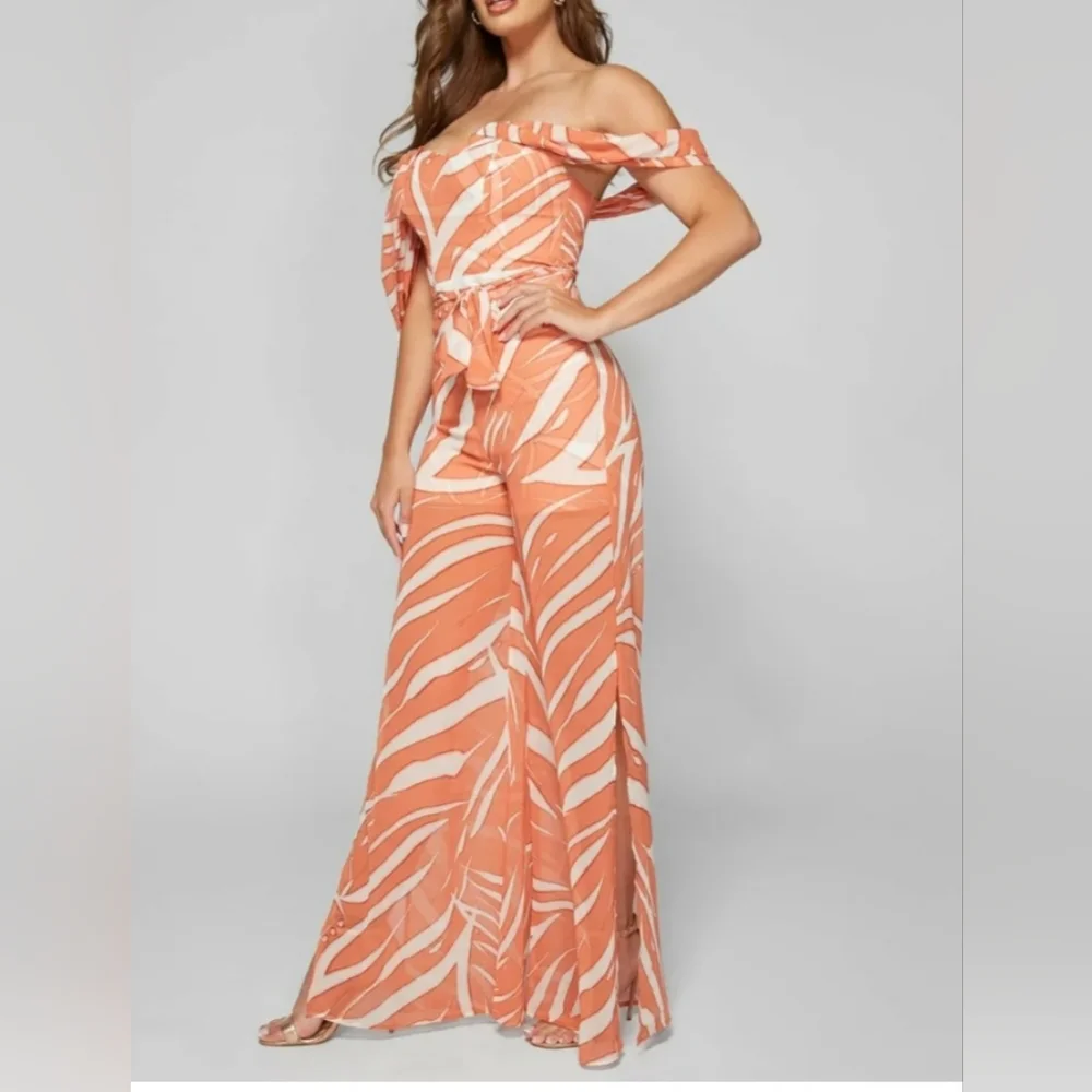 GUESS By Marciano Rumble In The Jungle Jumpsuit - Picture 7 of 11